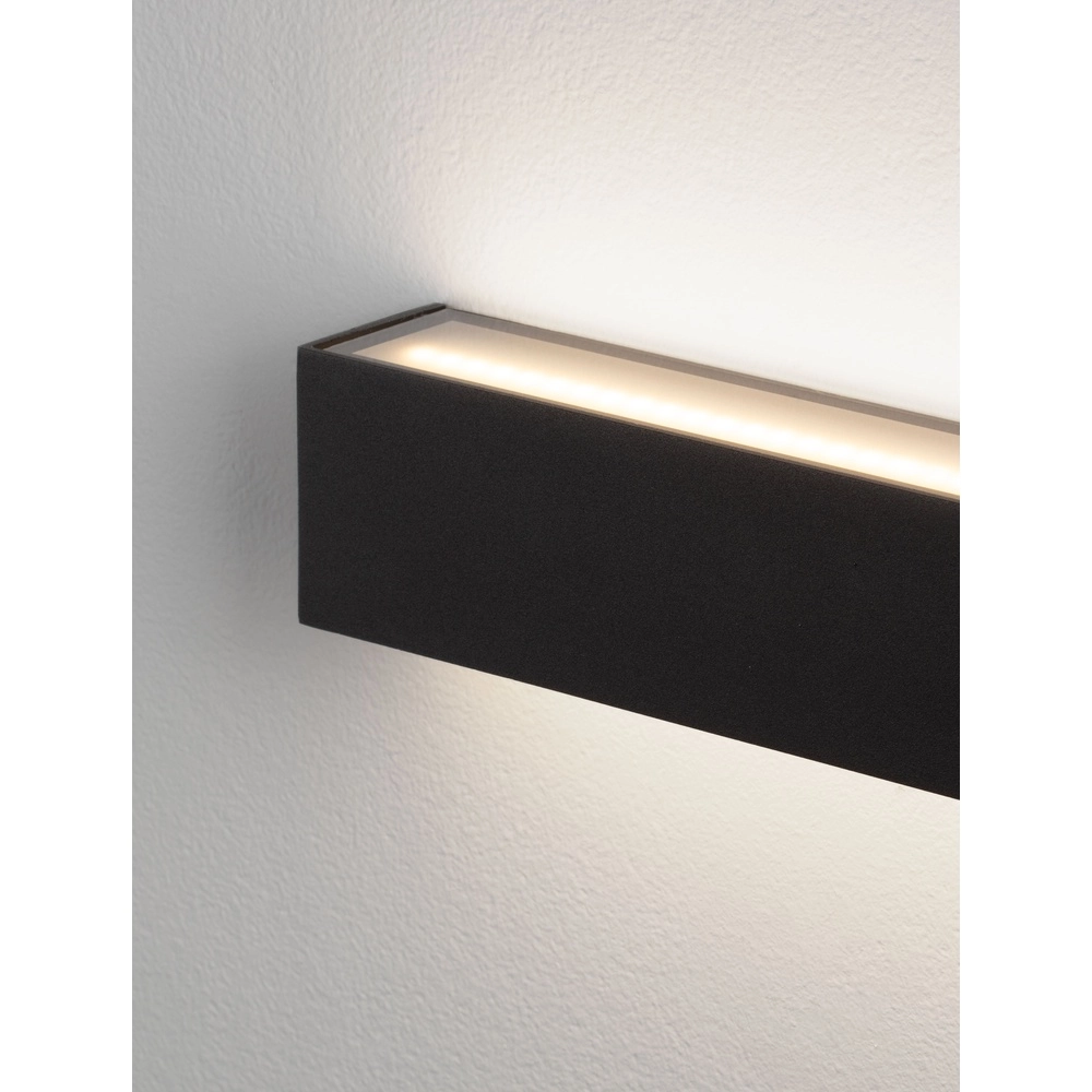 Sleek wall lamp Allure black 26cm Lyora 5212017479082