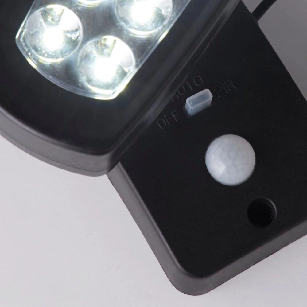 Wall lamp Solar with separate solar panel Searchlight 5053423241470