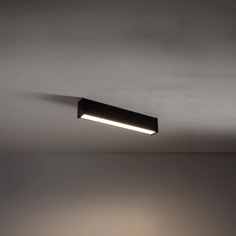 Sleek ceiling lamp Outline S black 50cm Lyora 5903139113601
