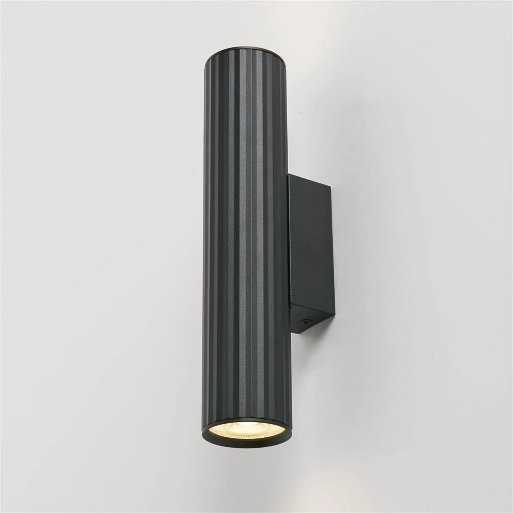 Wall lamp Anna black Up & Down
