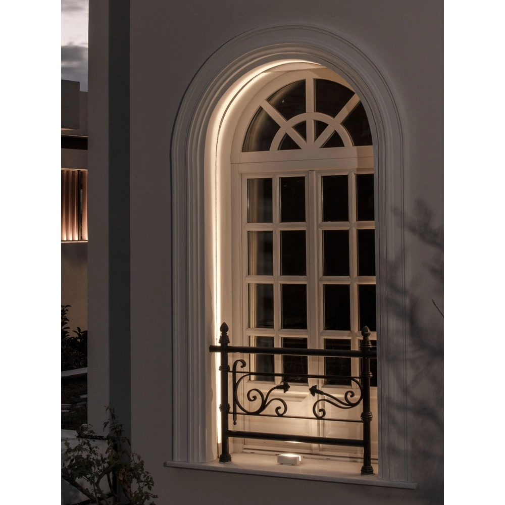 Outdoor lamp Dio White with unique effect