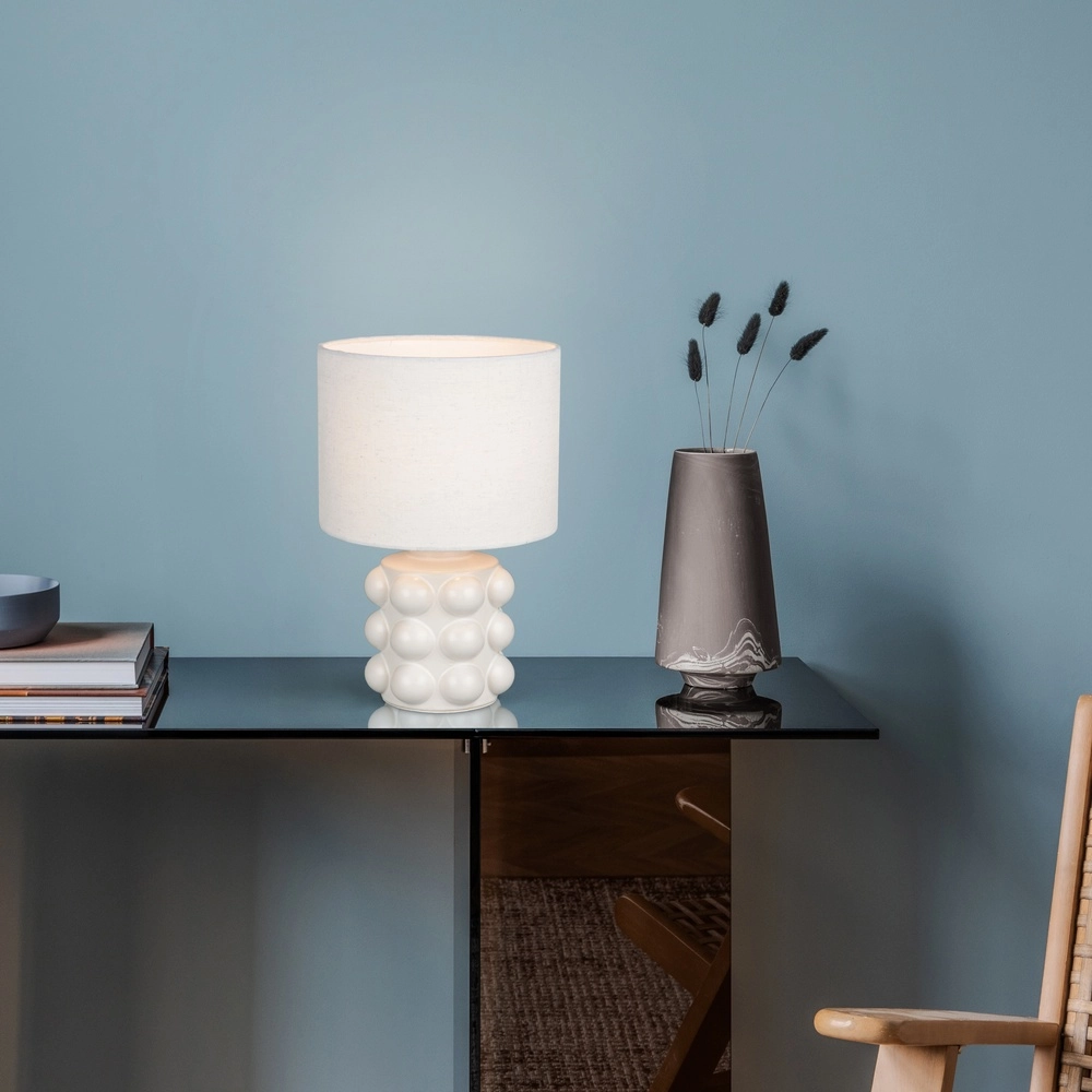 Table lamp Kate white Ø 20cm Trio 4017807662535