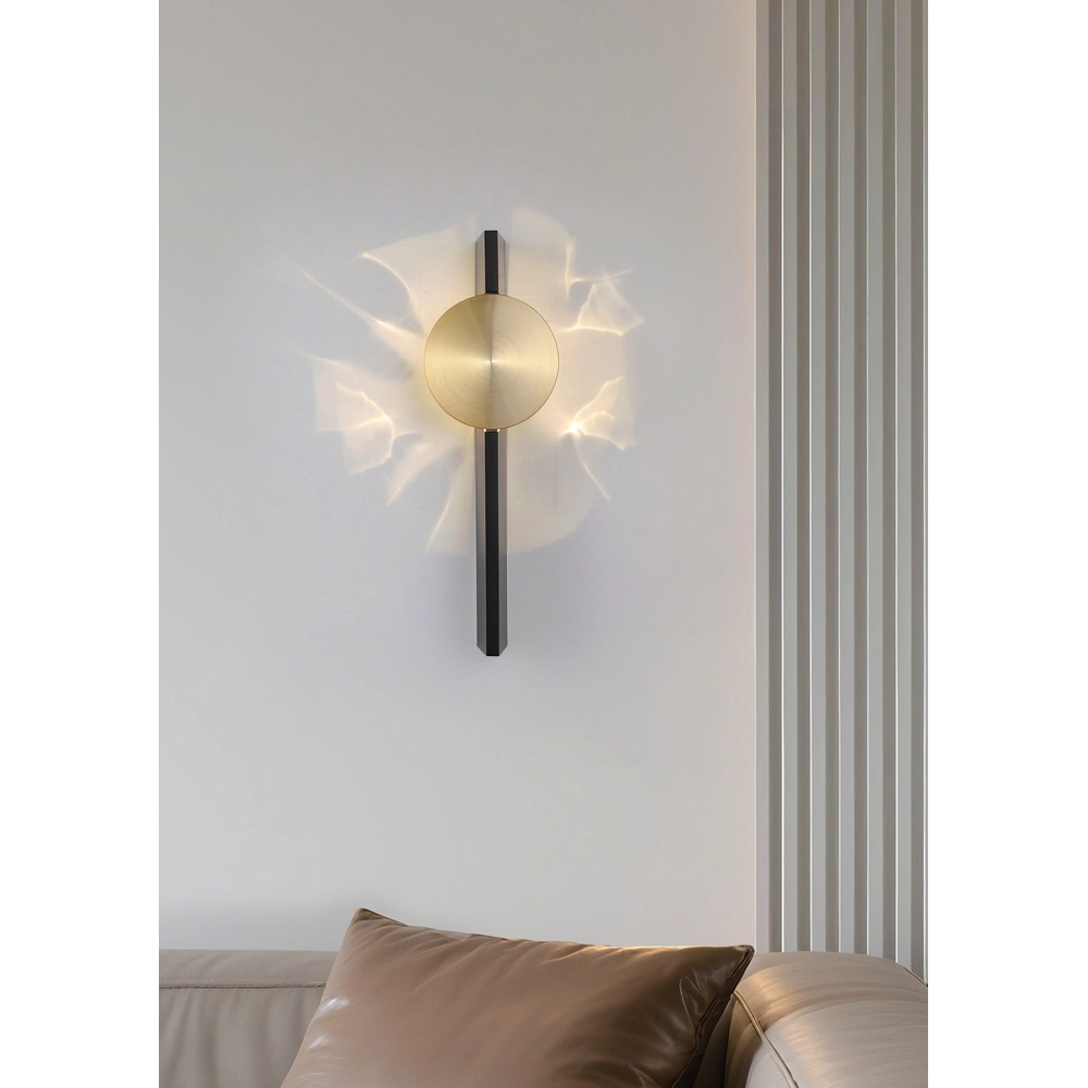 Design wall lamp Shield Black and gold Searchlight 5053423301167