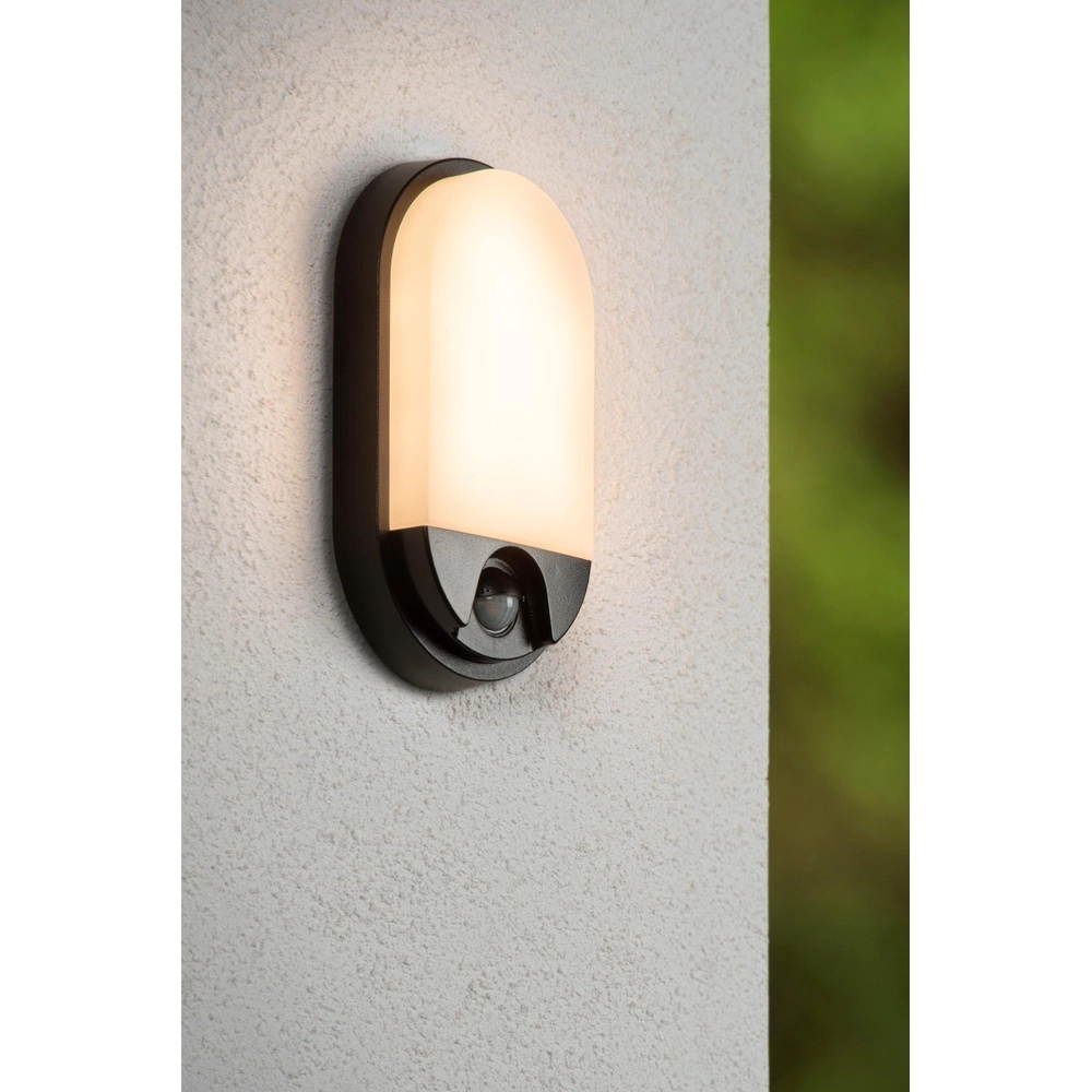 Oval wall lamp Hups Ir Black with sensor