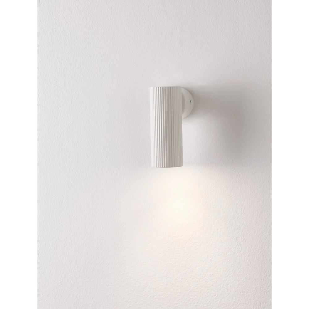 Wall spotlight Comet white Lyora 5212017475824