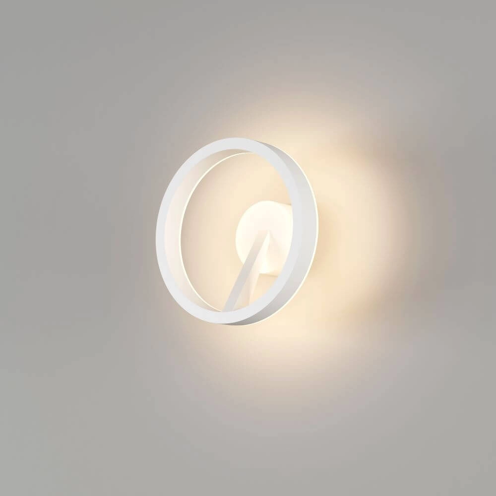 White wall lamp Oregon Sleek design