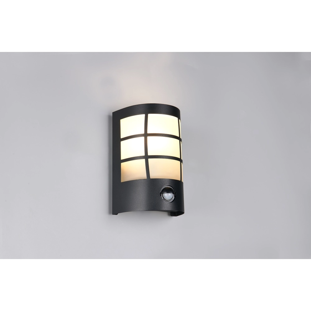 Black wall lamp Sintra with sensor Trio 4017807648256