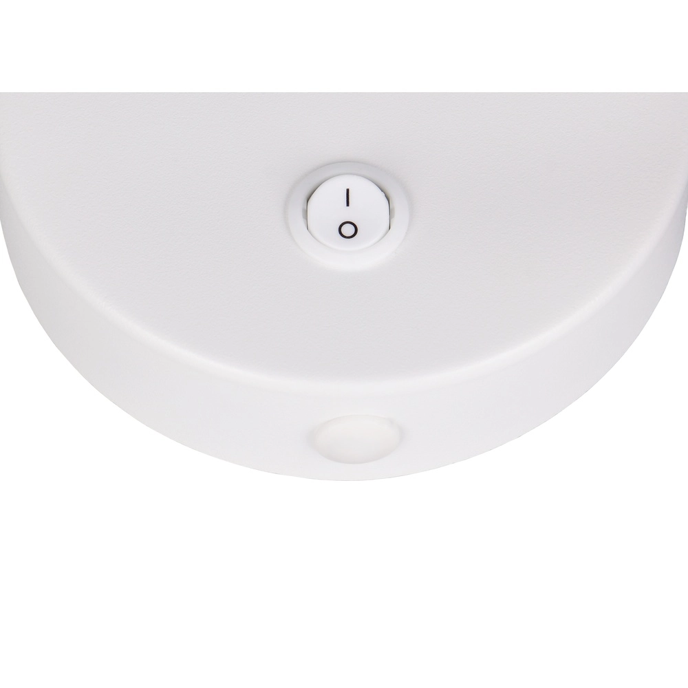 Wall light Taryn white with switch Trio 4017807685688
