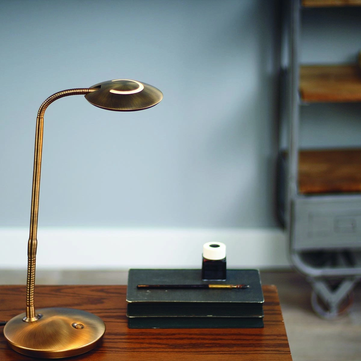 LED desk lamp Zenith Classic Steinhauer 8712746116984