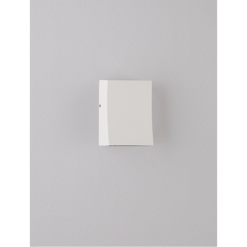 Downlighter Boxy white Lyora 5212017477088