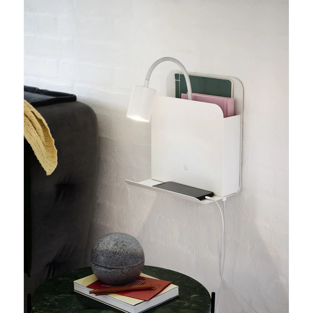 White wall lamp Roomi with USB connection Nordlux 5704924005657