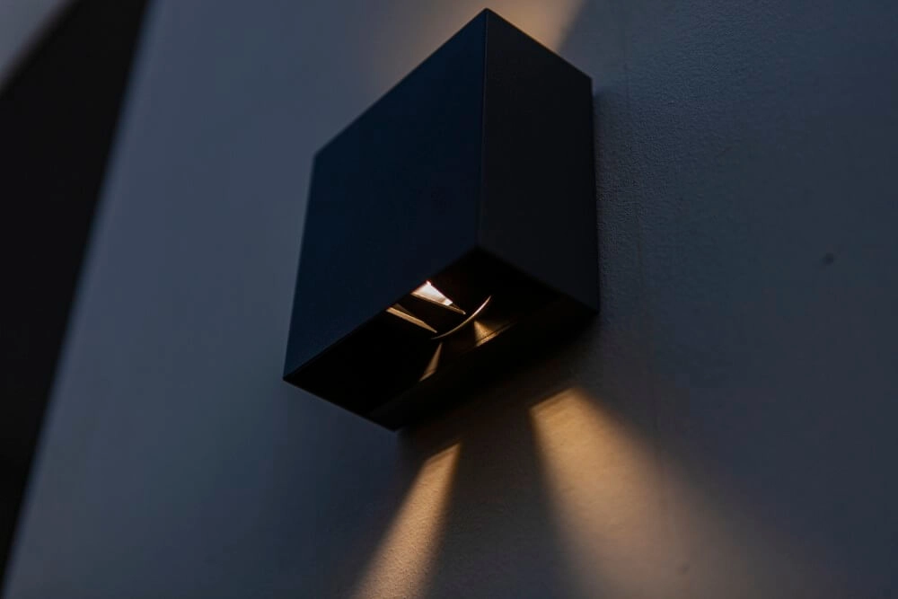Black wall lamp Gemini Beams design Lutec 6939412012117