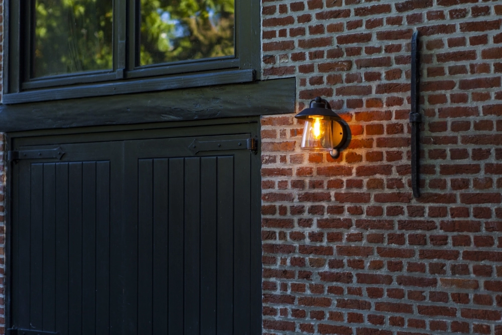 Classic wall lamp Cate PIR with sensor Lutec 6939412017051