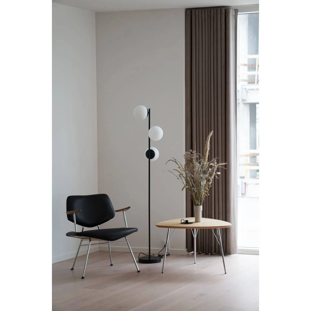 Floor lamp Lilly 3-light black with white sphere Nordlux 5701581459182