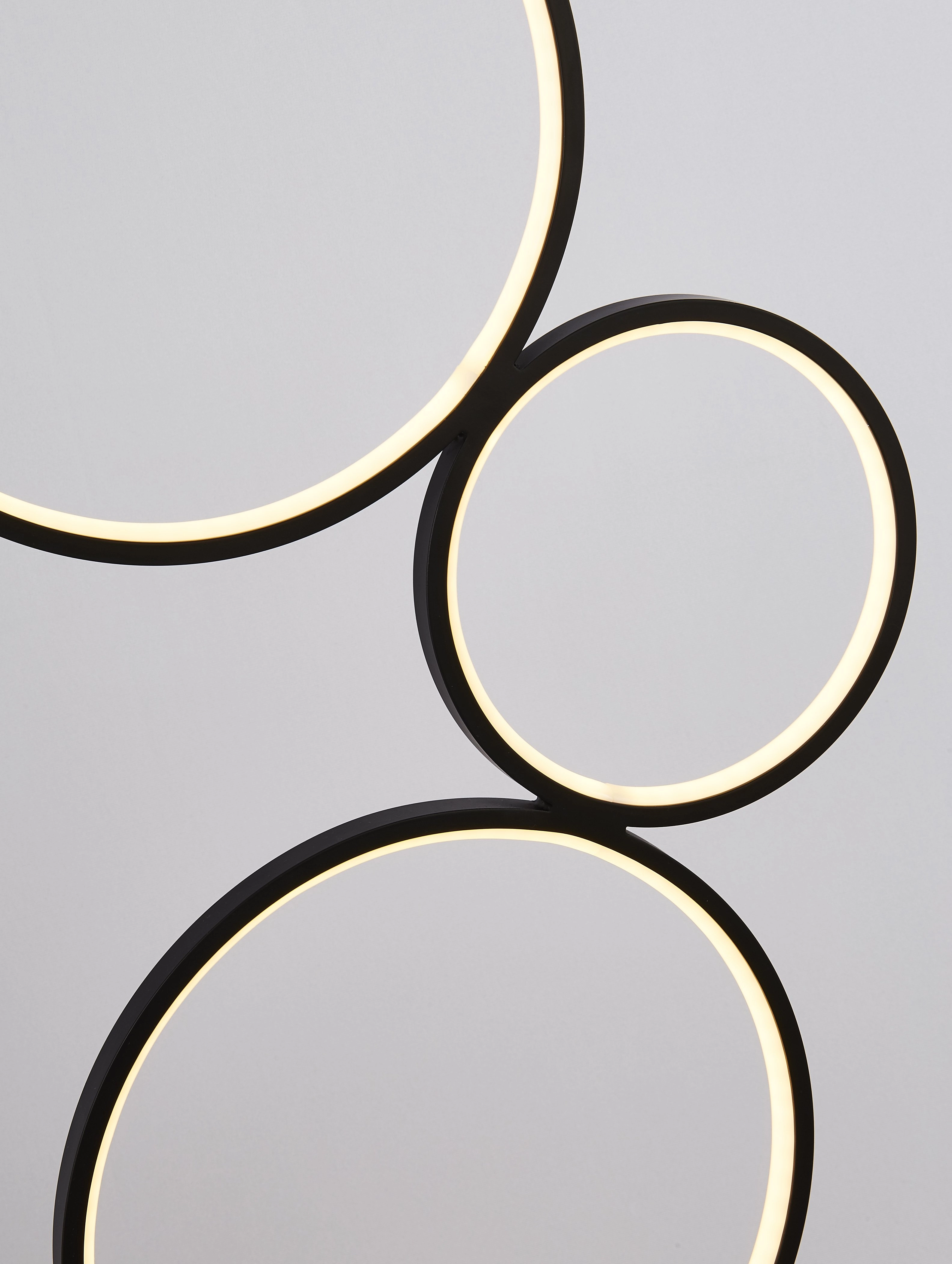 LED floor lamp Cirque Searchlight 5053423174754