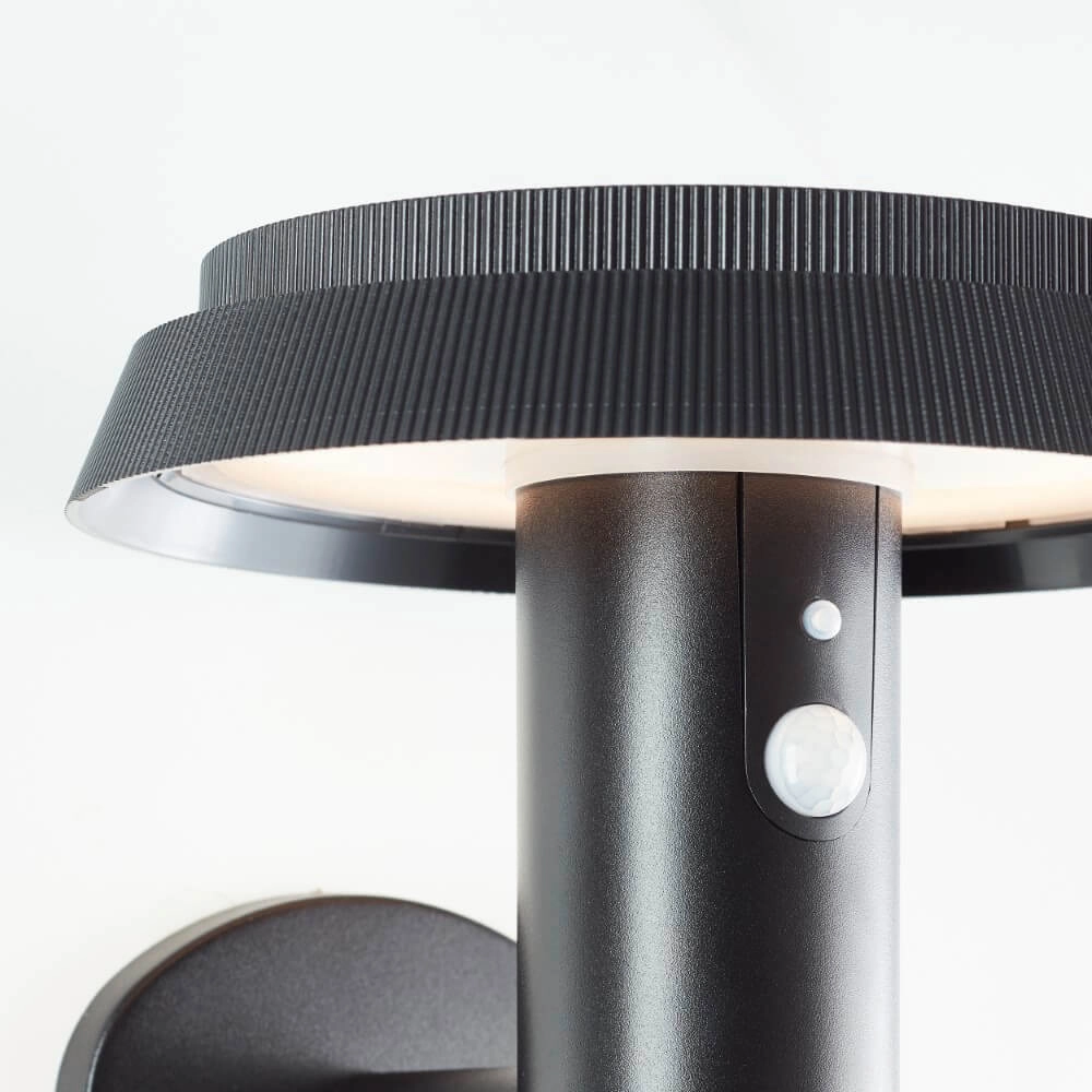 Black wall lamp Alvero with sensor Brilliant 4004353437823