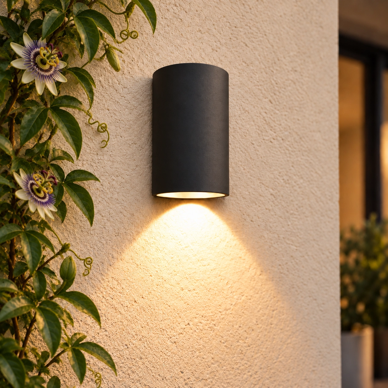 Single wall spot Brody 7cm - black