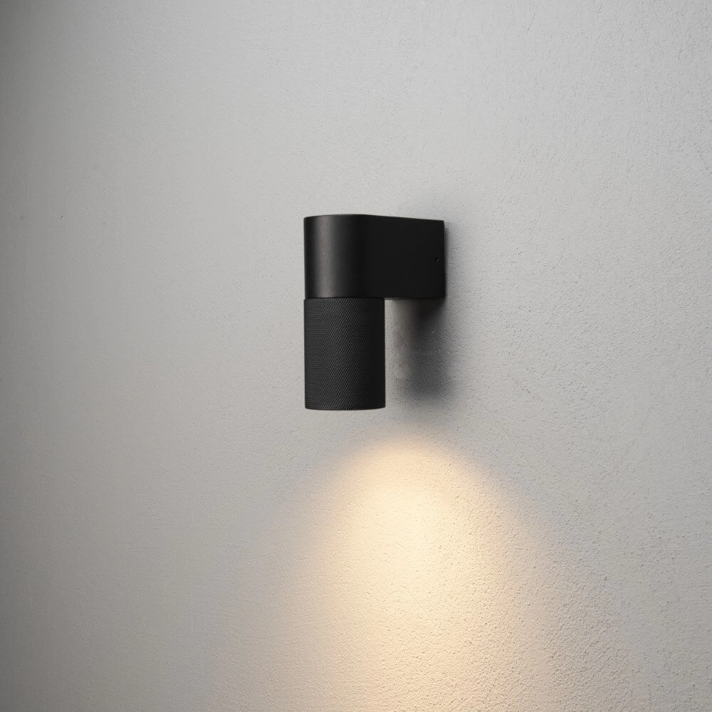Nice wall spot Temi black KonstSmide 7318307666755