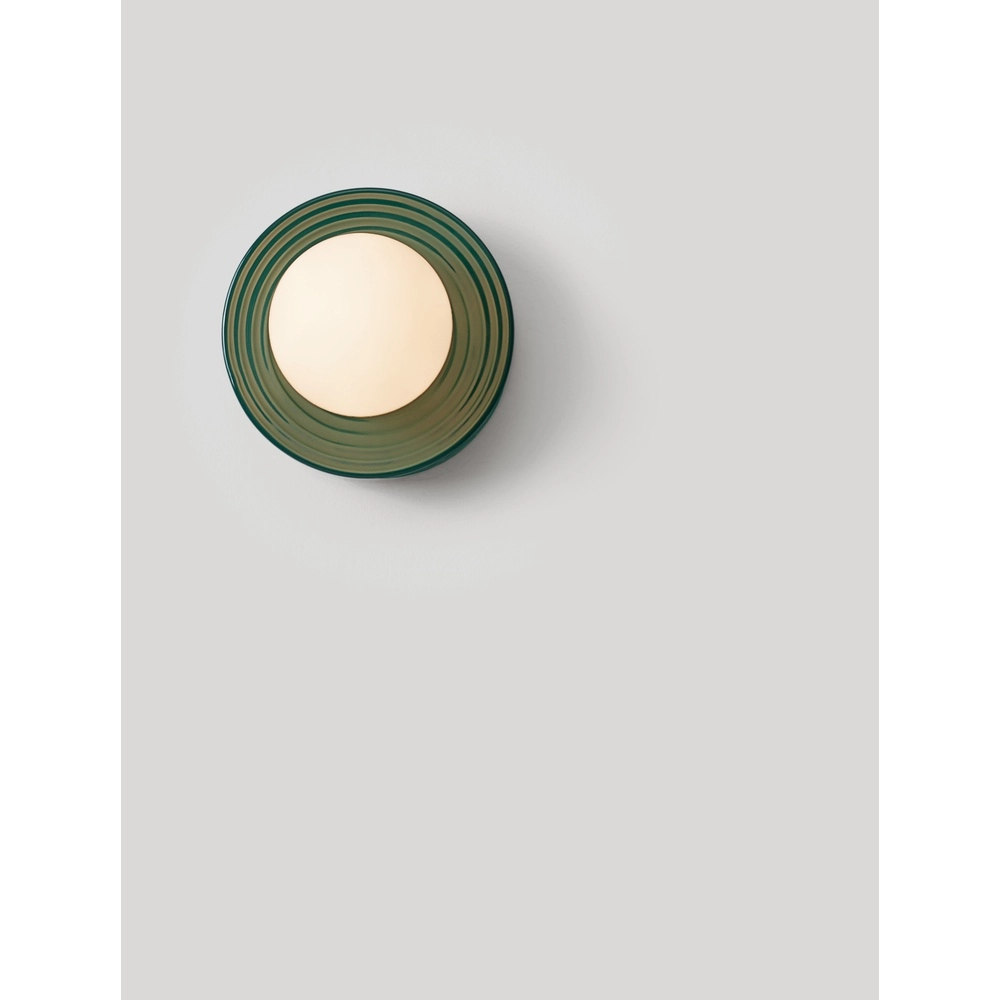 Wall lamp Orbique green Ø 16cm Lyora 5212017483928