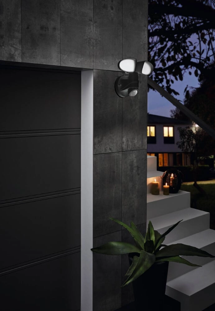 LED floodlight Pagino 2-light with motion sensor black Eglo 9002759981761
