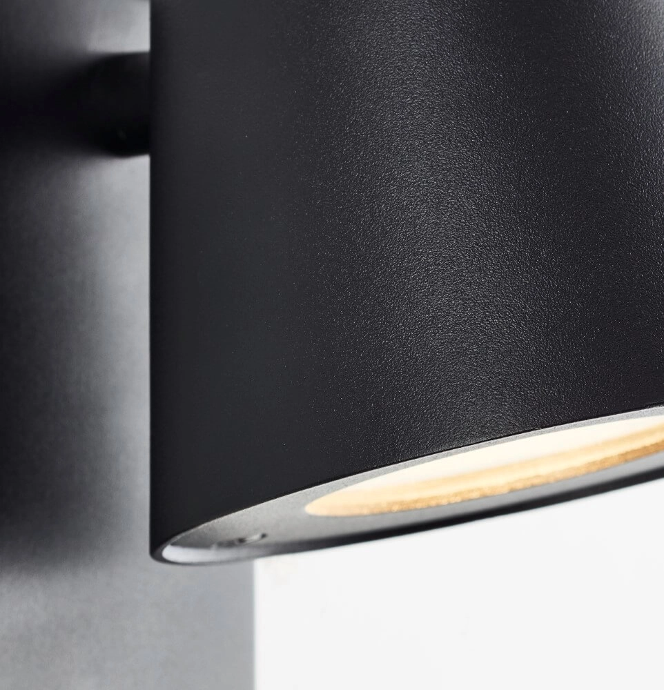 Black wall lamp Bari with sensor Brilliant 4004353435782