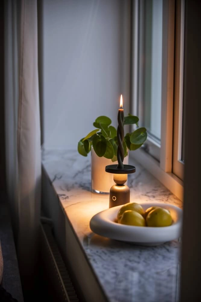 Rechargeable table lamp Nantes Black for candle holder KonstSmide 7318307833751