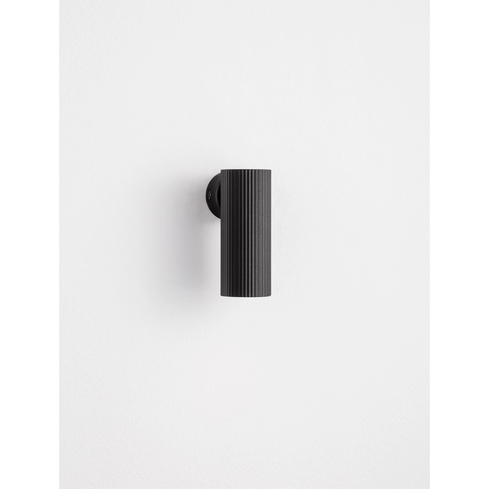 Wall spotlight Comet black Lyora 5212017475817