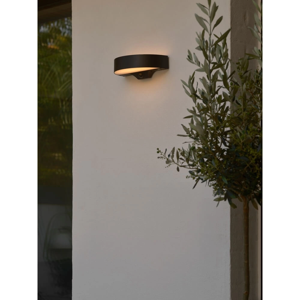 Solar wall lamp Monay black round Nordlux 5704924023545
