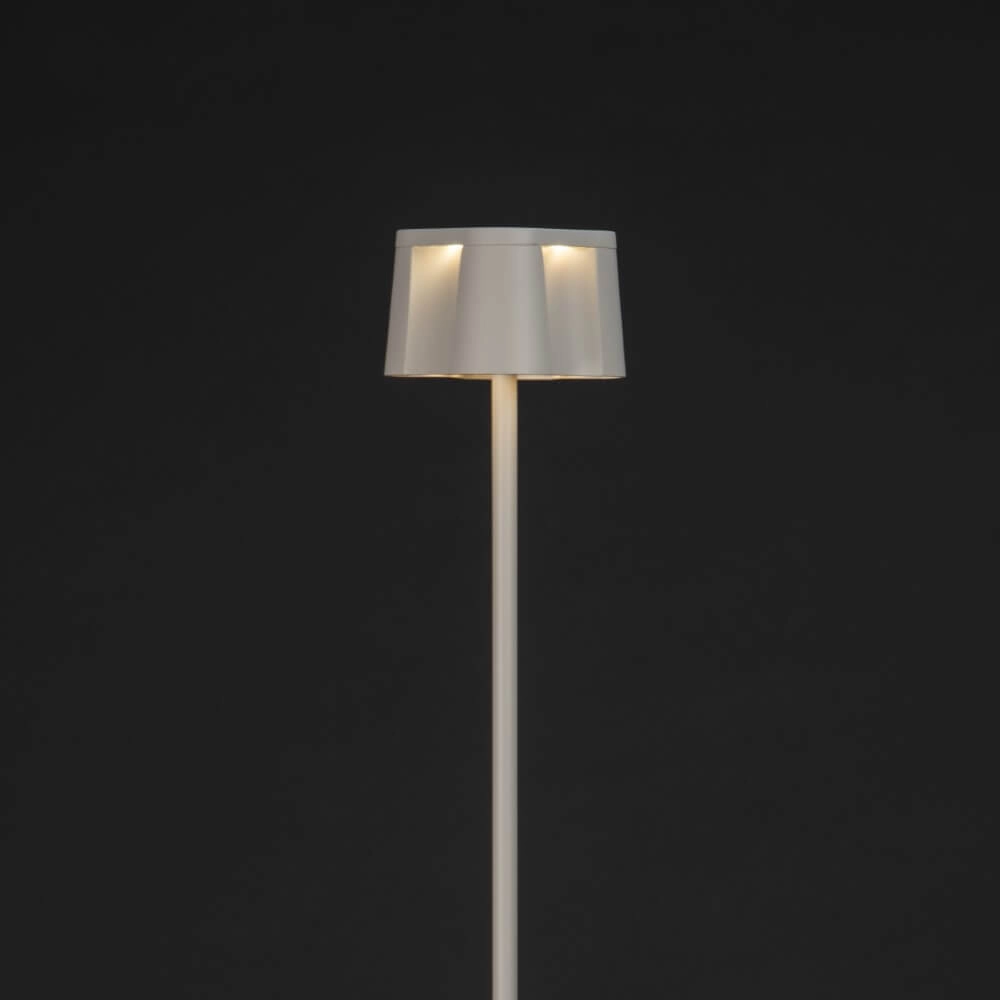 White floor lamp Nice for outdoors KonstSmide 7318307831252