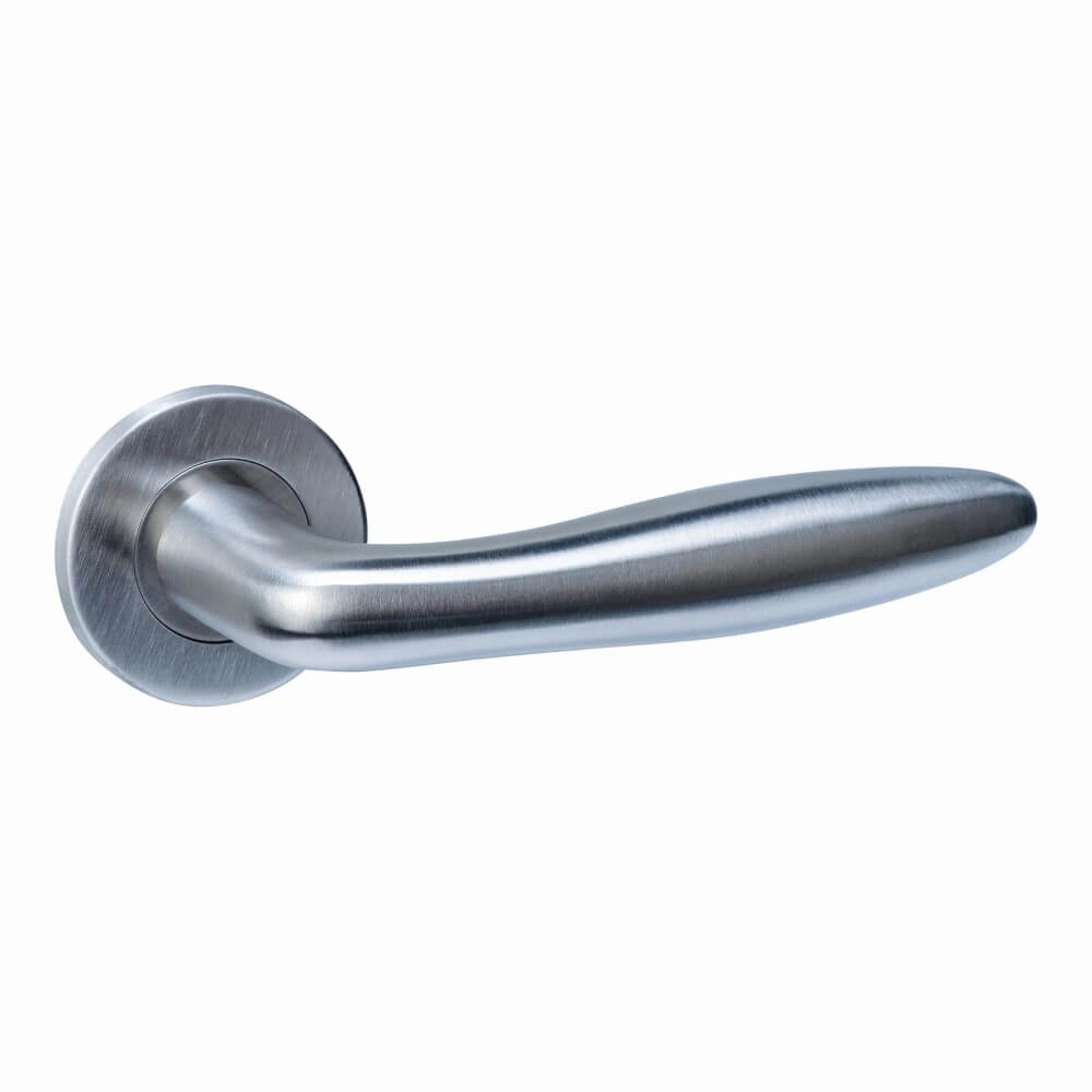 Door handle Q 03 on round rosette stainless steel