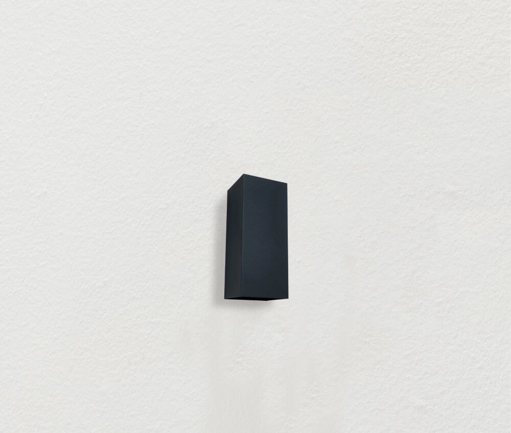 Wall lamp Dante XL black Artdelight 8719831731411