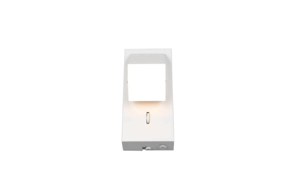 Wall spot white Raglan with switch Trio 4017807614732