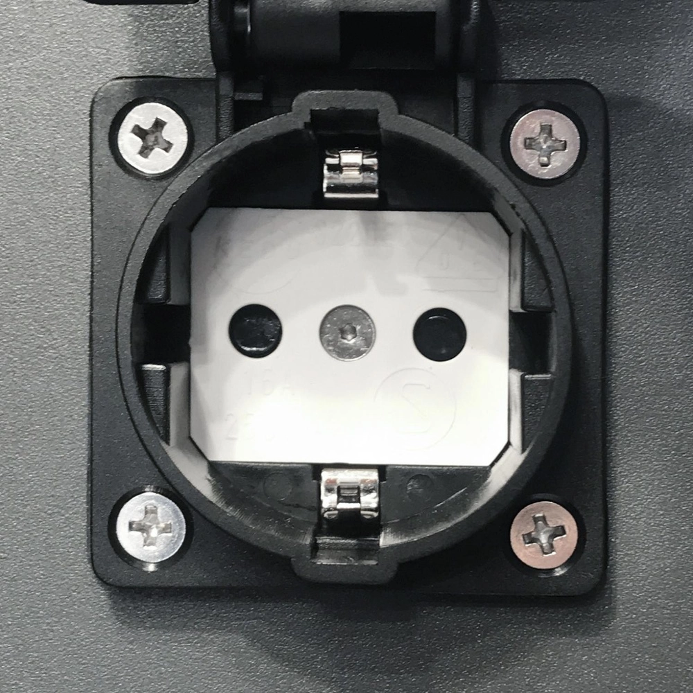 Outdoor socket with earth Powerpoint type F Lucide 5411212271891