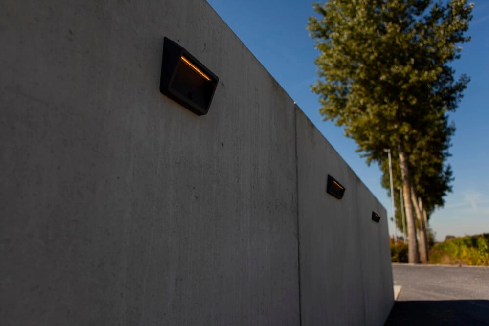 Solar wall lamp Linko design anthracite Lutec 6939412015491