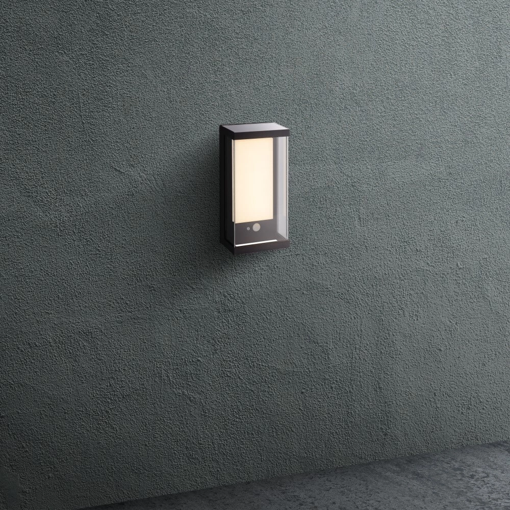 Rectangular wall lamp Solar black Searchlight 5053423241562