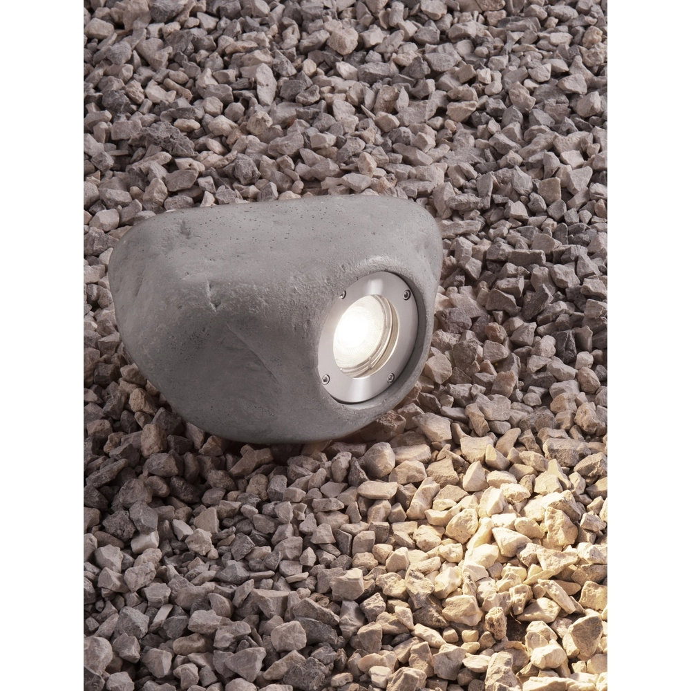 Spot Petra in gray stone