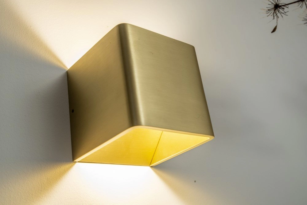 Gold wall spot Fulda Artdelight 8719831735358
