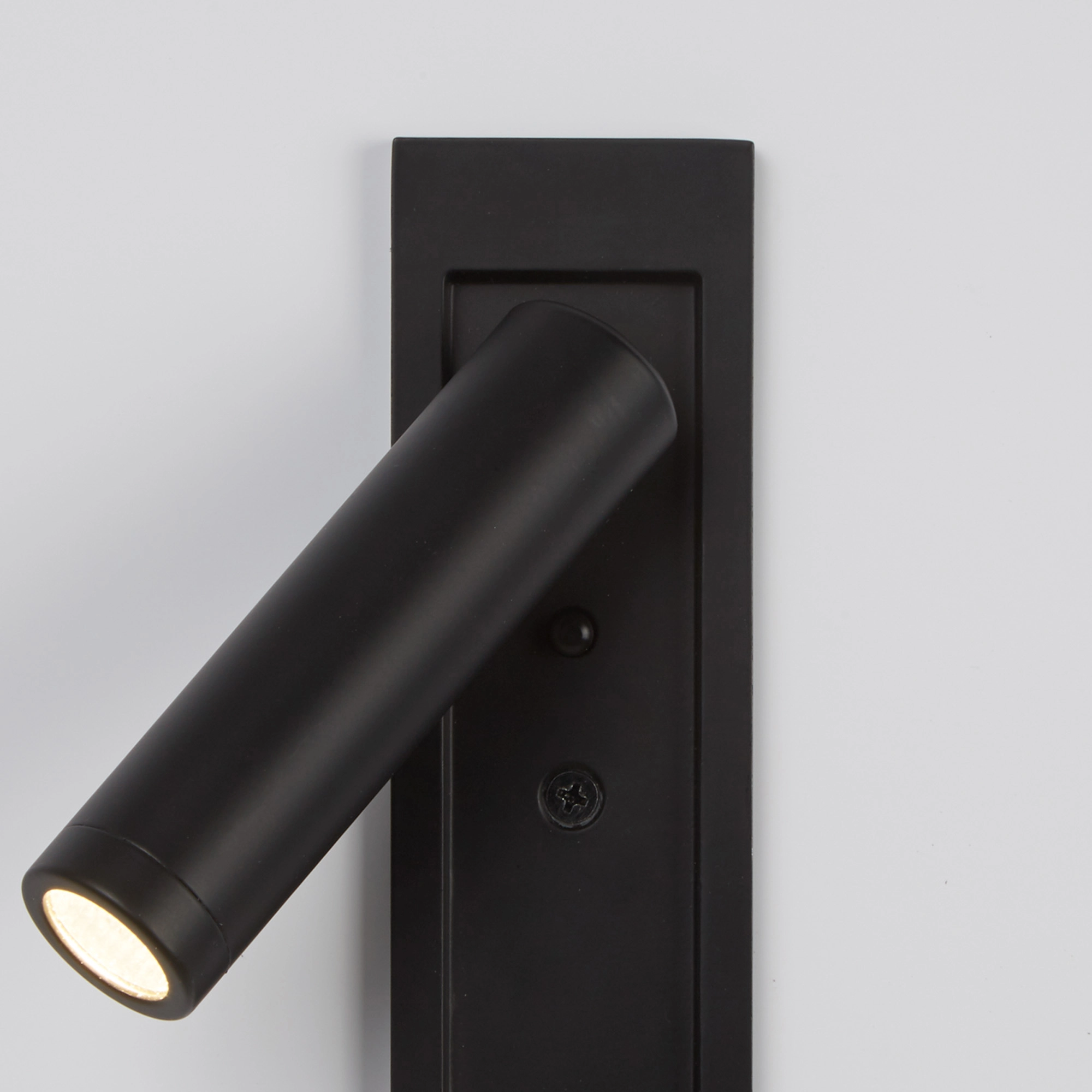 Bedside lamp Marylebone Built-in black Lyora 5053423275895