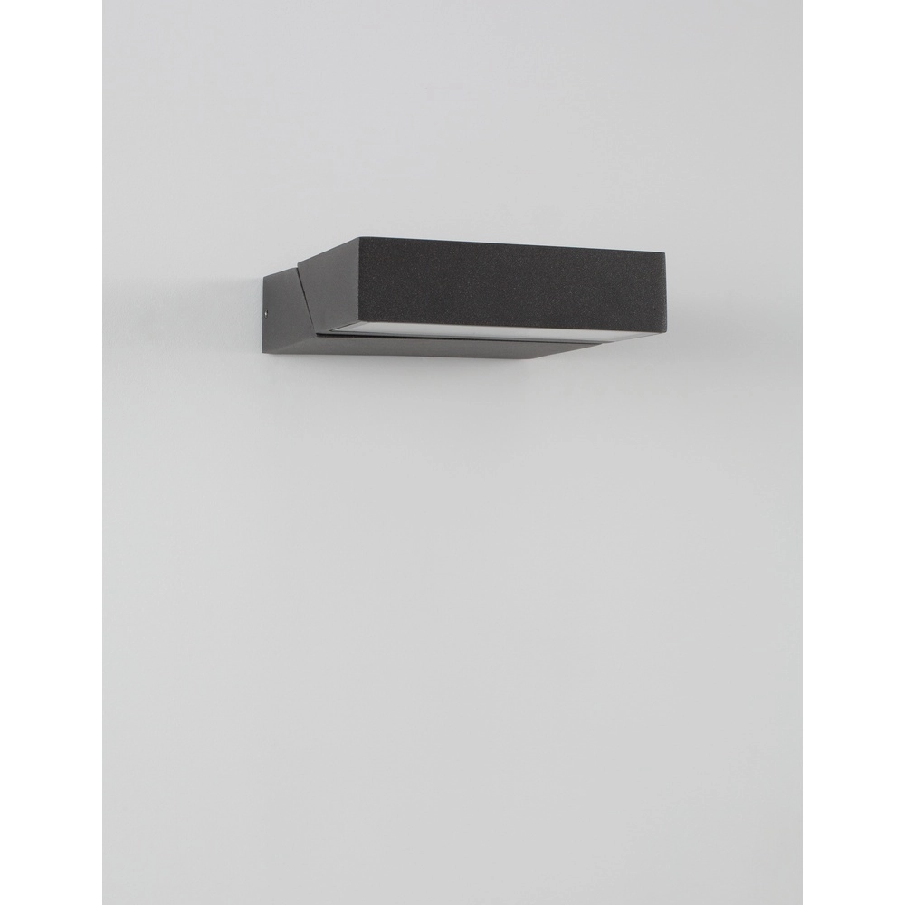 Solar wall lamp Dyn with sensor Lyora 5212017425355