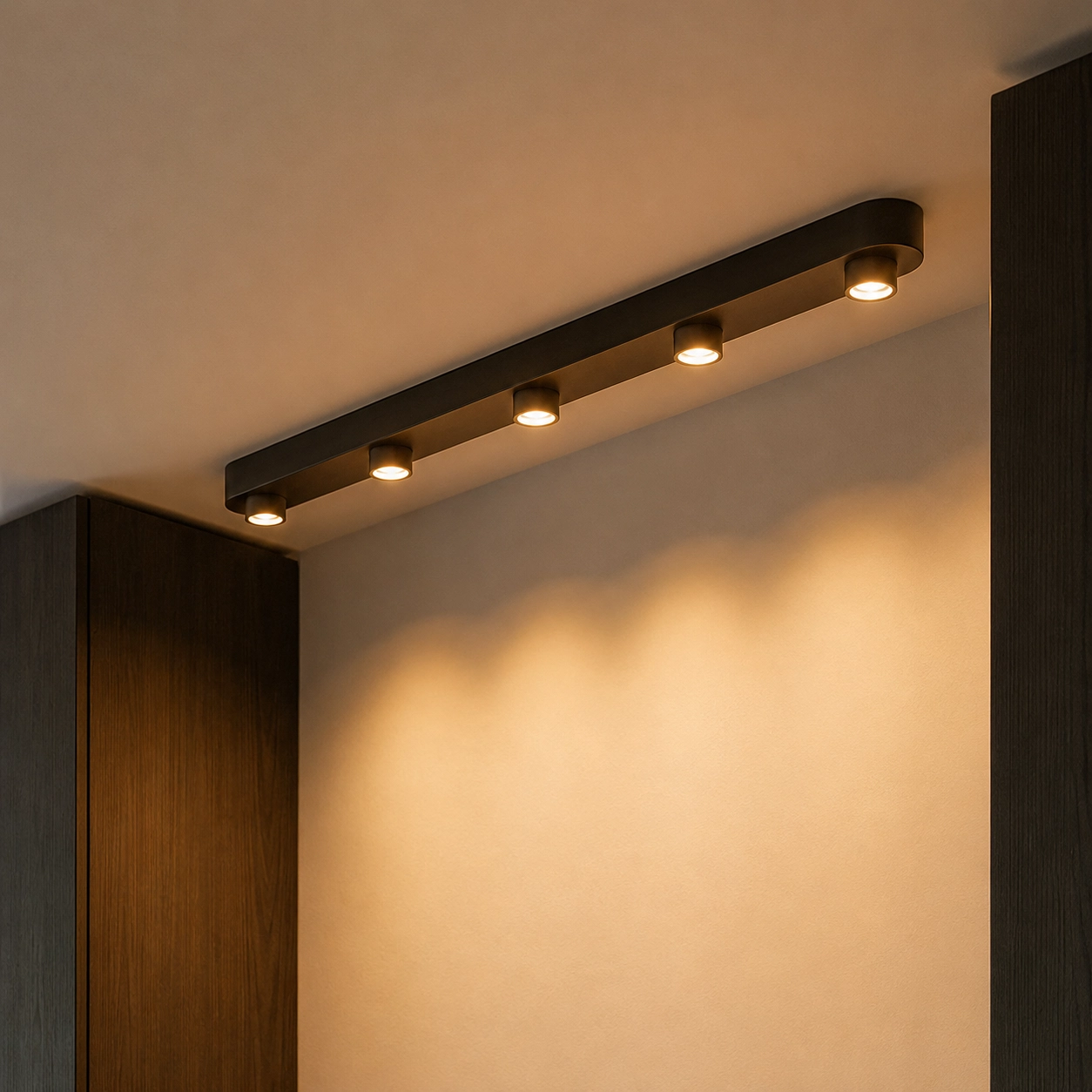 5-light surface-mounted spot Bar Sienna brown