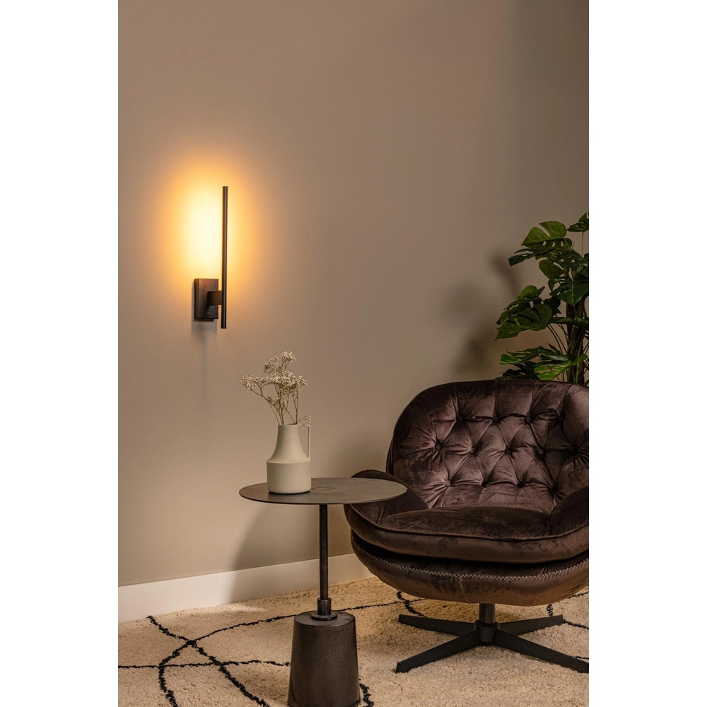 Design wall lamp Finan with USB charging point black Lucide 5411212680013