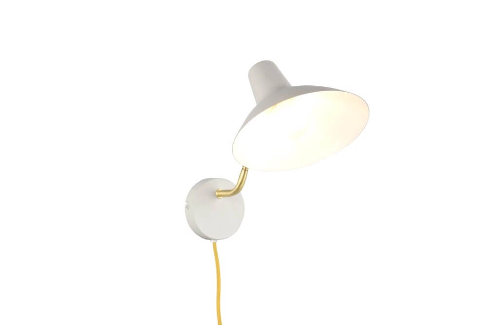 Read wall lamp Traveller white Trio 4017807613766