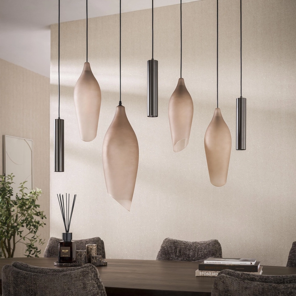 Stylish pendant lamp Cocoon with frosted glass