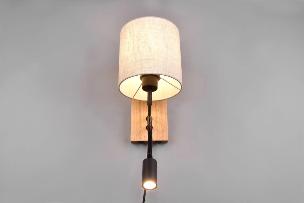 Rural wall lamp Nilam round hood Trio 4017807567960