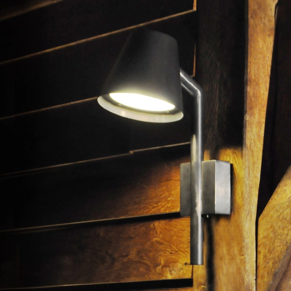 Outdoor lamp rural Parker Bronze Royal Botania