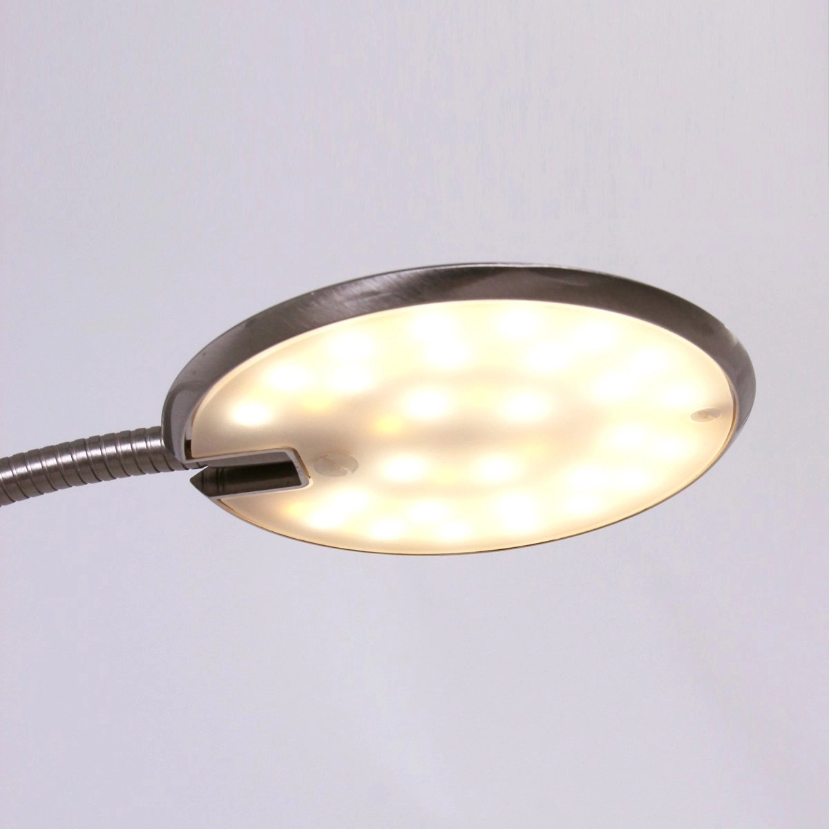 LED desk lamp Zenith LED - 2200-4000K Steinhauer 8712746117004