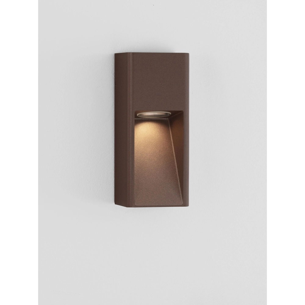 Sleek wall lamp Mazu Rusty brown Lyora 5212063504363