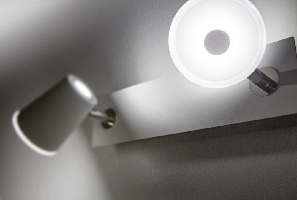 White ceiling spotlight Narcos Trio 4017807302608