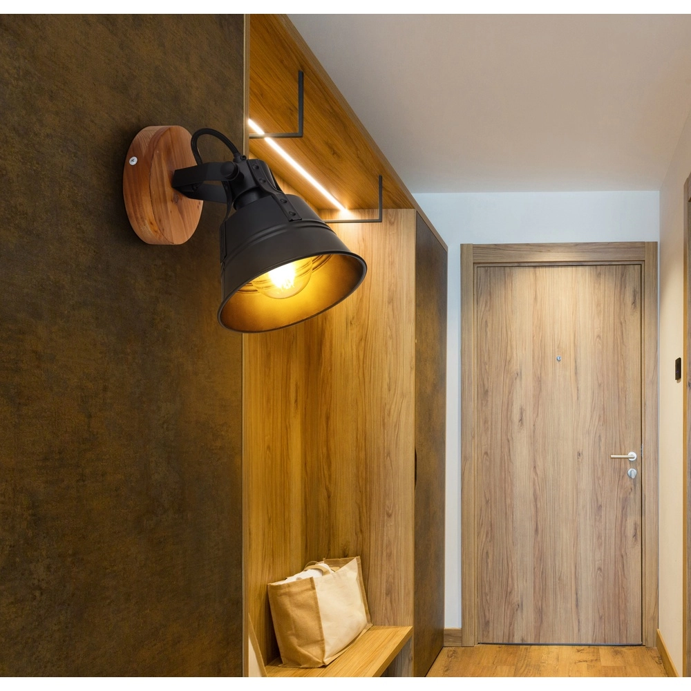 Country wall lamp Günther black with wood Globo 9007371413720