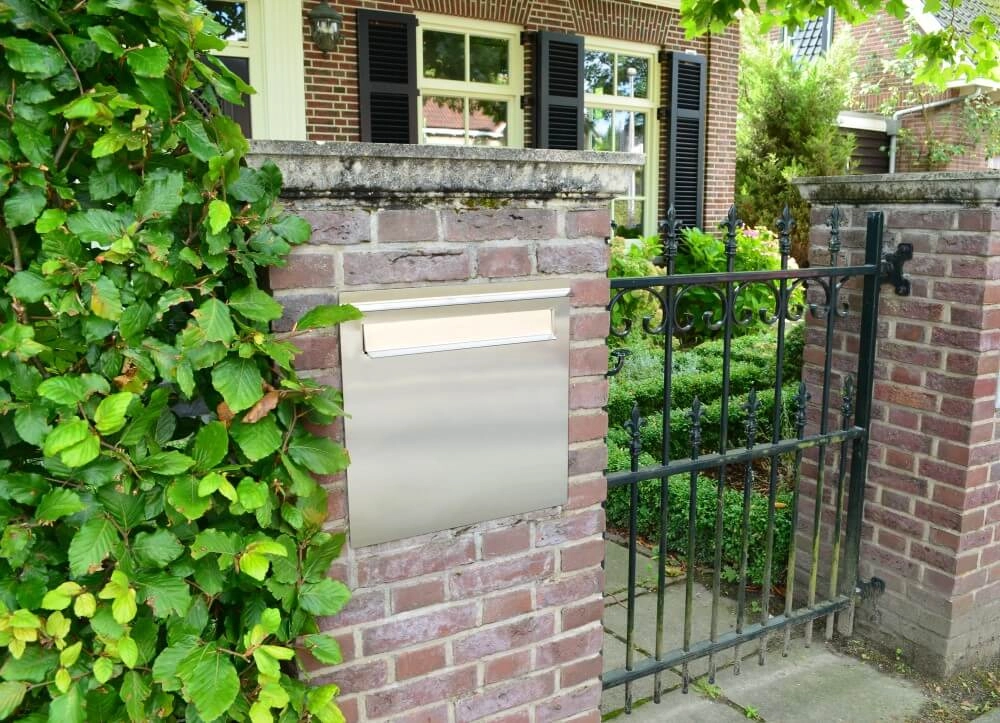 Installation mailbox X400 Stainless steel Bobi 6417237050014